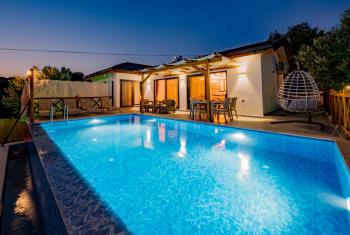 Villa Vaha 2