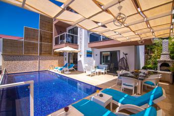 Villa Sunset House 