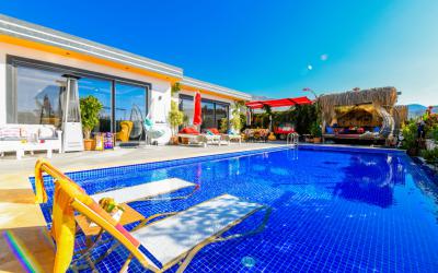 Villa Renk, Well Decorated Villa With Garden