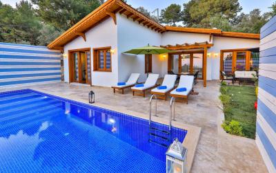 Villa Sunset 1, Nature View Villa With Garden