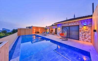 Villa Freya, Jakuzili Tatil Villası