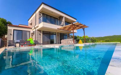 Villa Adin | Spacious Pool & 3-Bedroom Holiday Villa in Kaş Çukurbağ
