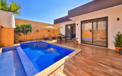 Villa Portakal 1, Korunaklı Çocuk Havuzlu Tatil Villası