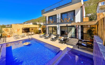 Villa Moren 2, Jakuzili Lüks Tatil Villası