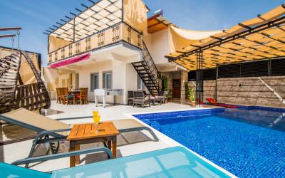 Villa Baha, Deniz Manzaralı Geniş Aile Villası