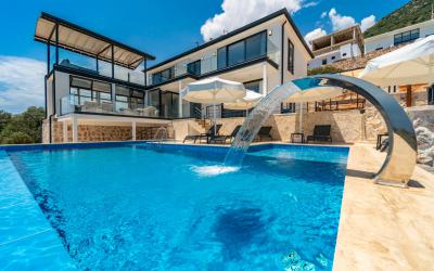 Villa Avenir, Amazing Seaview Villa With Large Family