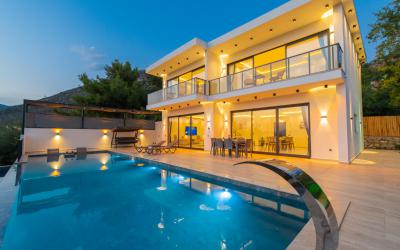 Villa Kaila, Luxury Villa With Sauna