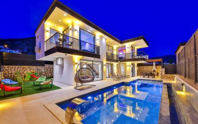 Villa Livya Duo, Luxury Villa With Large Garden