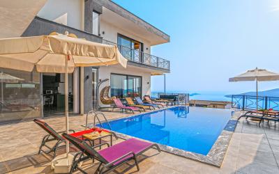 Villa Alfadelta, Muhteşem Deniz Manzaralı Villa