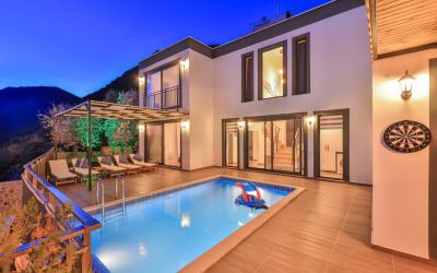 ​Villa Alpanos, Nature View Villa With Large Family