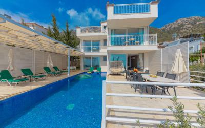 Villa Seçkin, Amazing Seaview Villa With Large Family