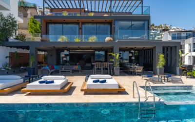 Villa Buse Duo, Large Family Villa With Amazing Seaview