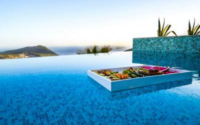 Villa Berlin, Deniz Manzaralı Jakuzili Kiralık Tatil Villası