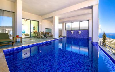 Villa Antik, Large Family Villa With Indoor Pool