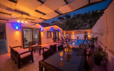 Villa White House Patara, Denize Yakın Jakuzili Tatil Villası